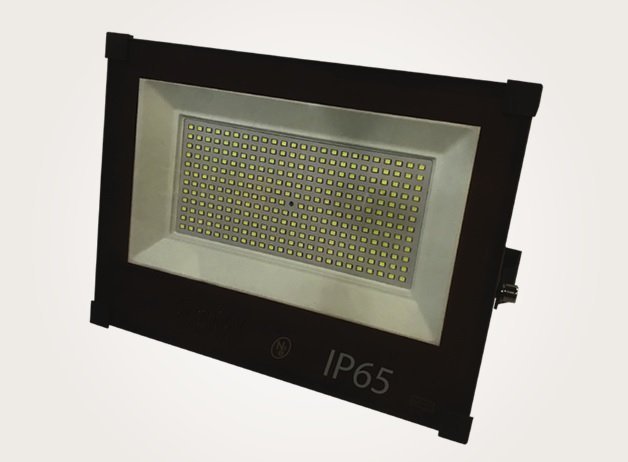 PROYECTOR NOVA ECO 150W 7000K